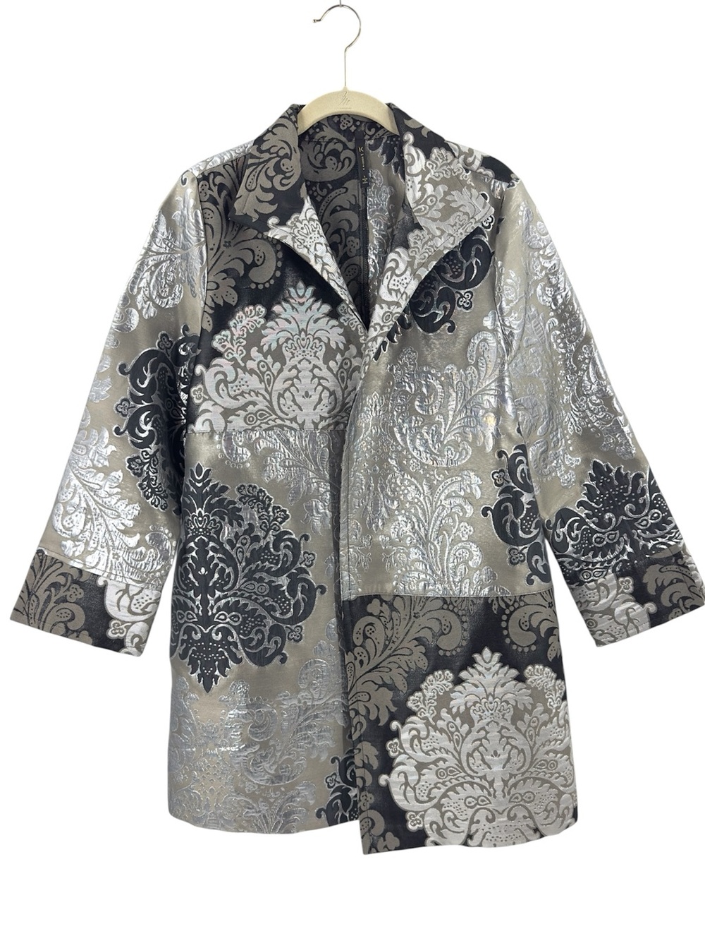 IC By Connie K Floral Metallic Brocade Jacket Size Large Silver Black Old Money